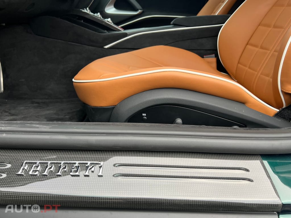 Ferrari 812 Spider 