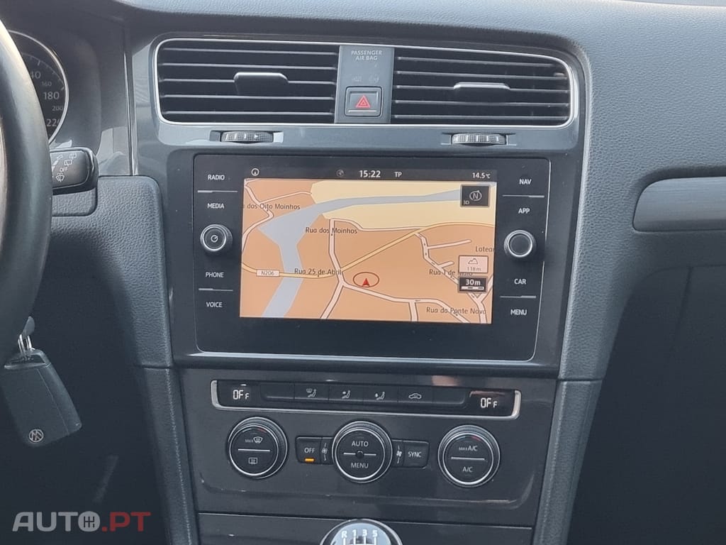 Volkswagen Golf 1.0 TSI Confortline