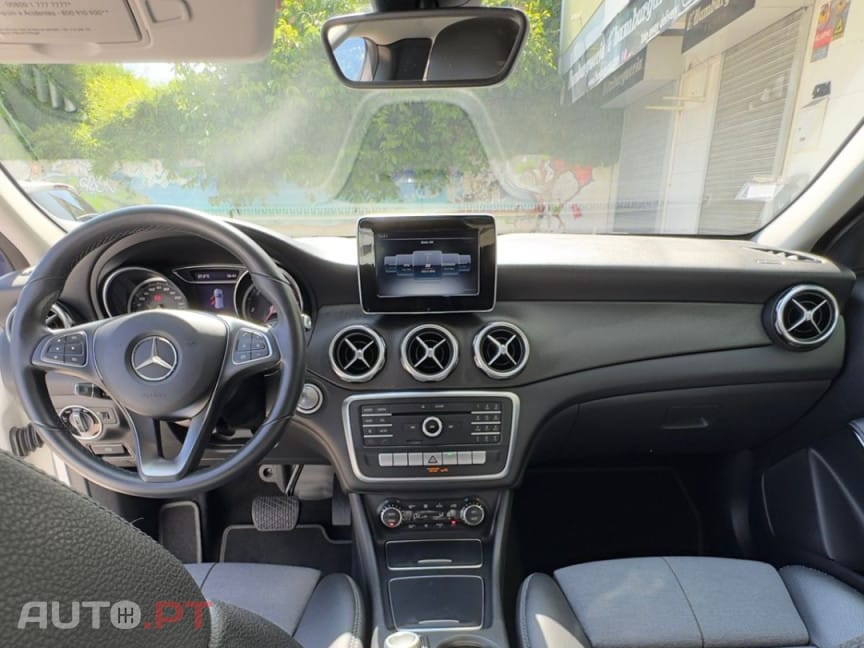 Mercedes-Benz GLA 180 CDi Aut.