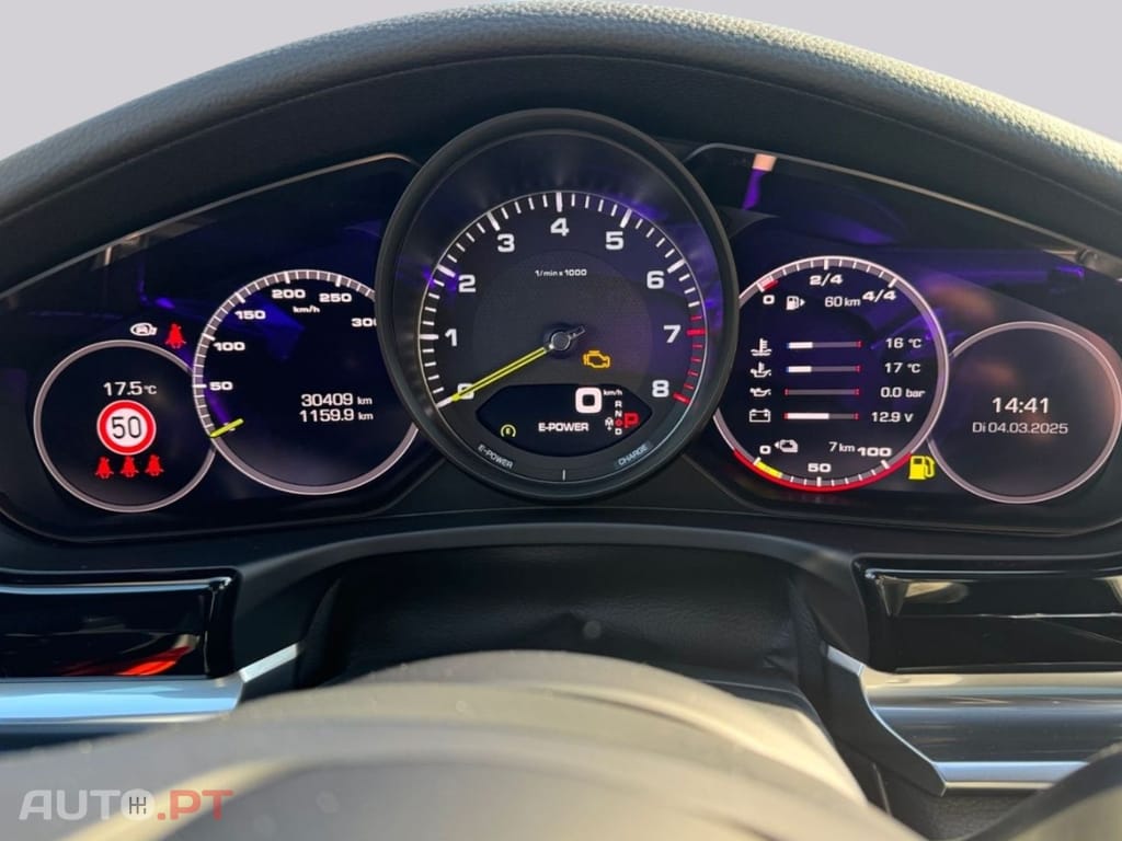 Porsche Panamera I.V.A DEDUTÍVEL 4 E-Hybrid