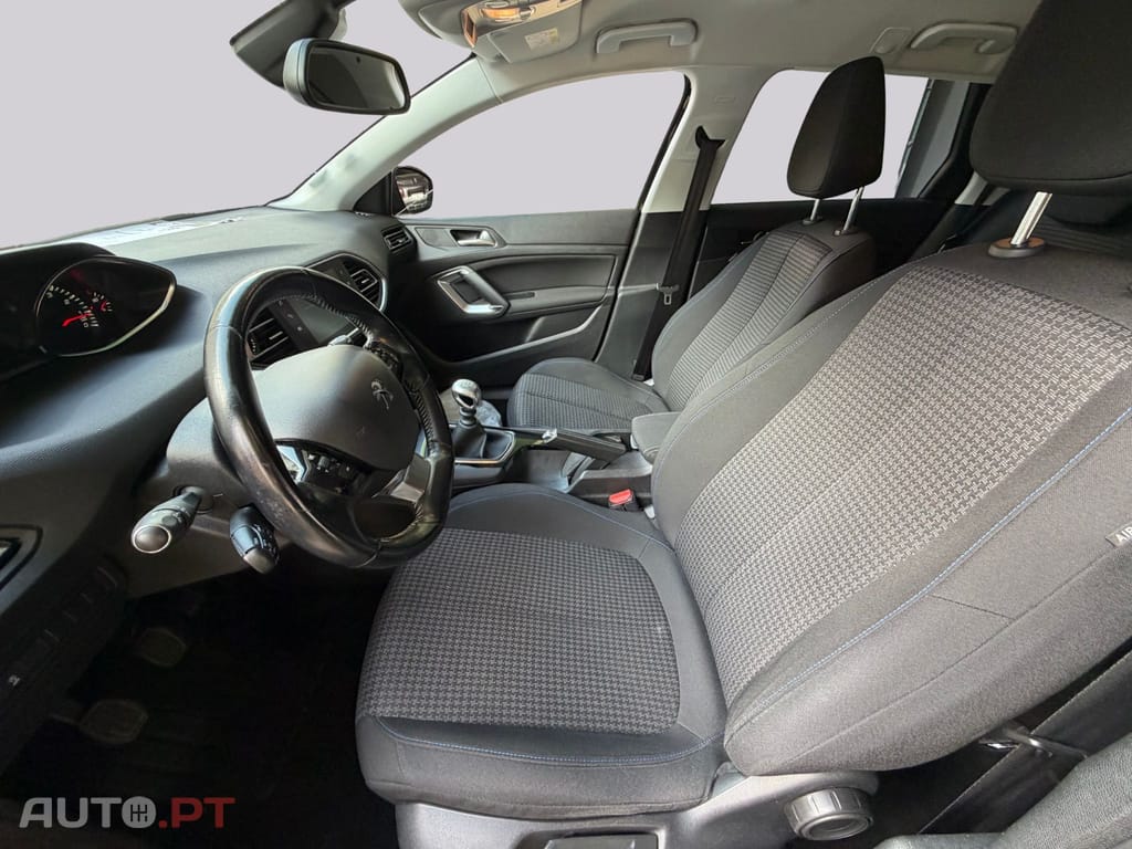 Peugeot 308 SW 1.2 PureTech Style