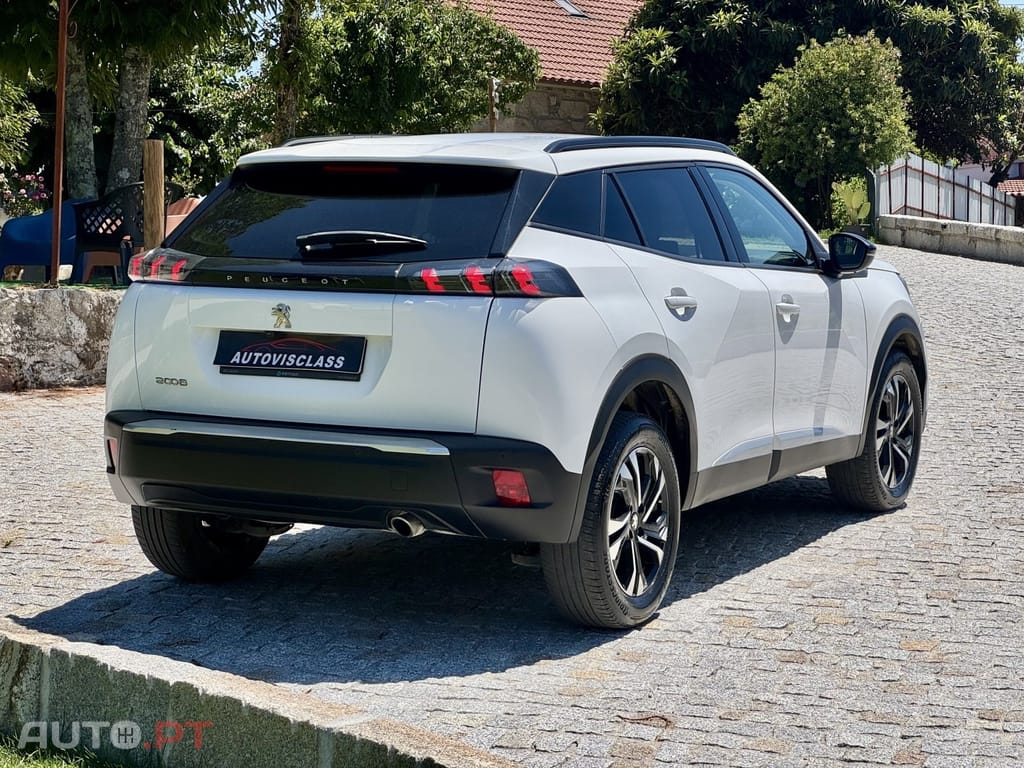 Peugeot 2008 1.5 BlueHDi Allure Pack