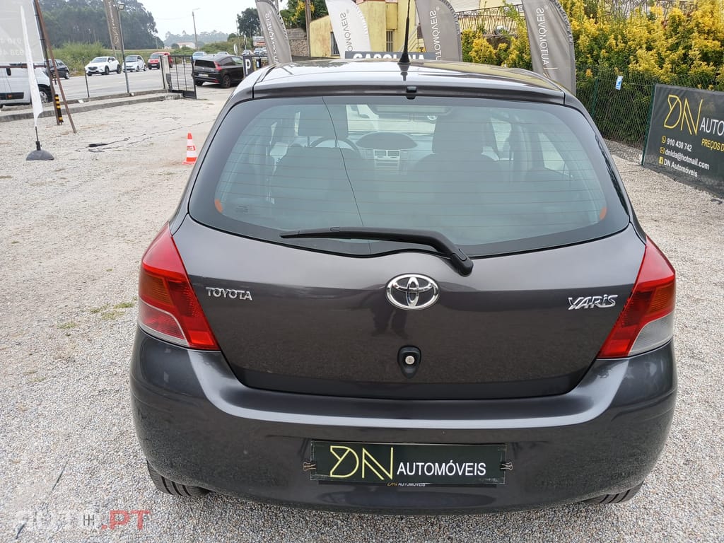 Toyota Yaris 1.0 VVT-I