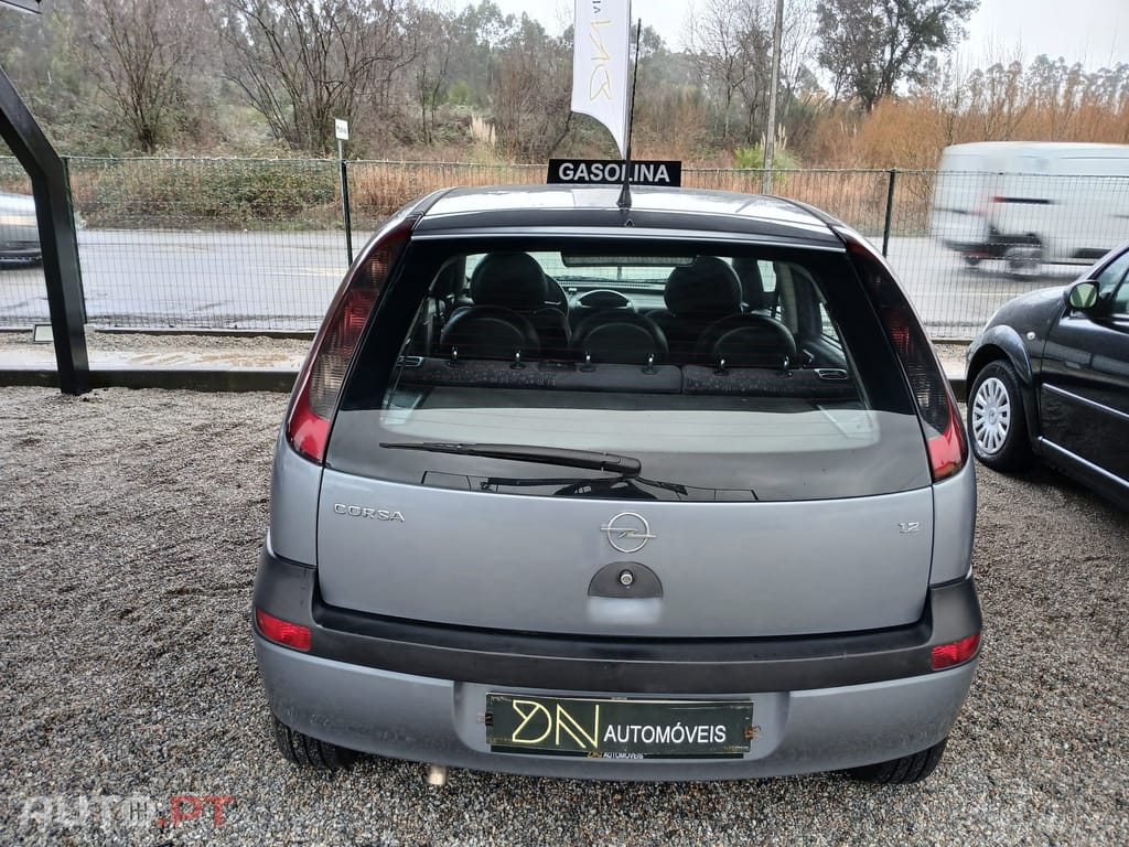 Opel Corsa 1.2