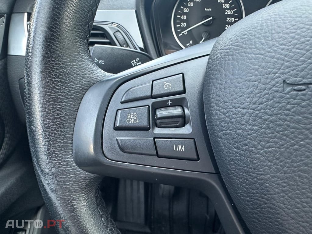 BMW X1 16 d sDrive Advantage