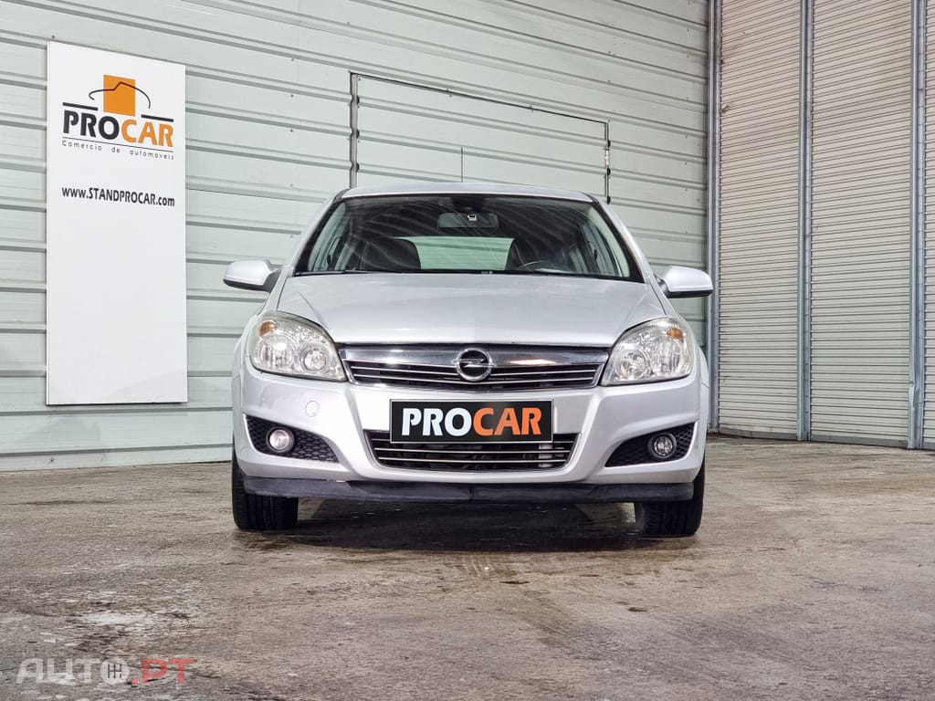 Opel Astra 1.7 CDTi Cosmo