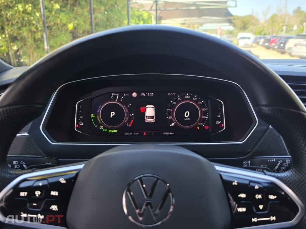 Volkswagen Tiguan 1.4 TSI eHybrid R-Line DSG