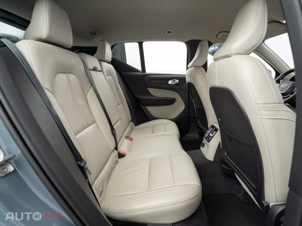 Volvo XC40 1.5 T5 PHEV Inscription Expression