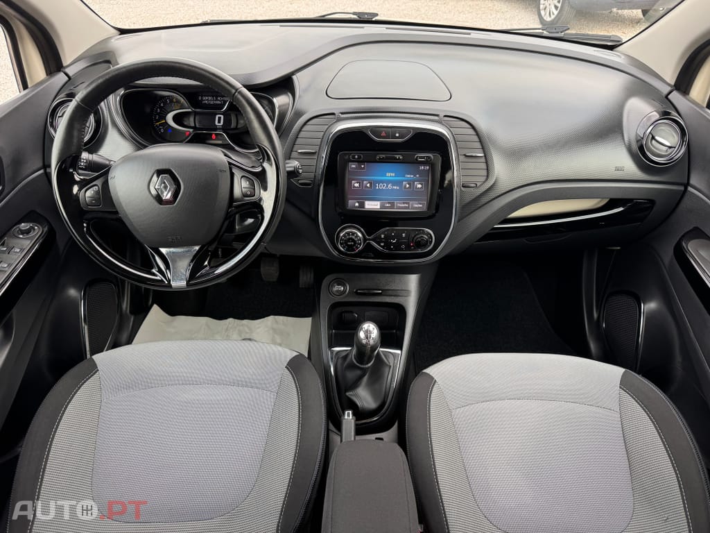 Renault Captur 0.9 TCE Exclusive