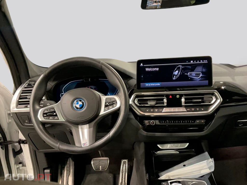 BMW iX3 74 kWh  M Sport Impressive