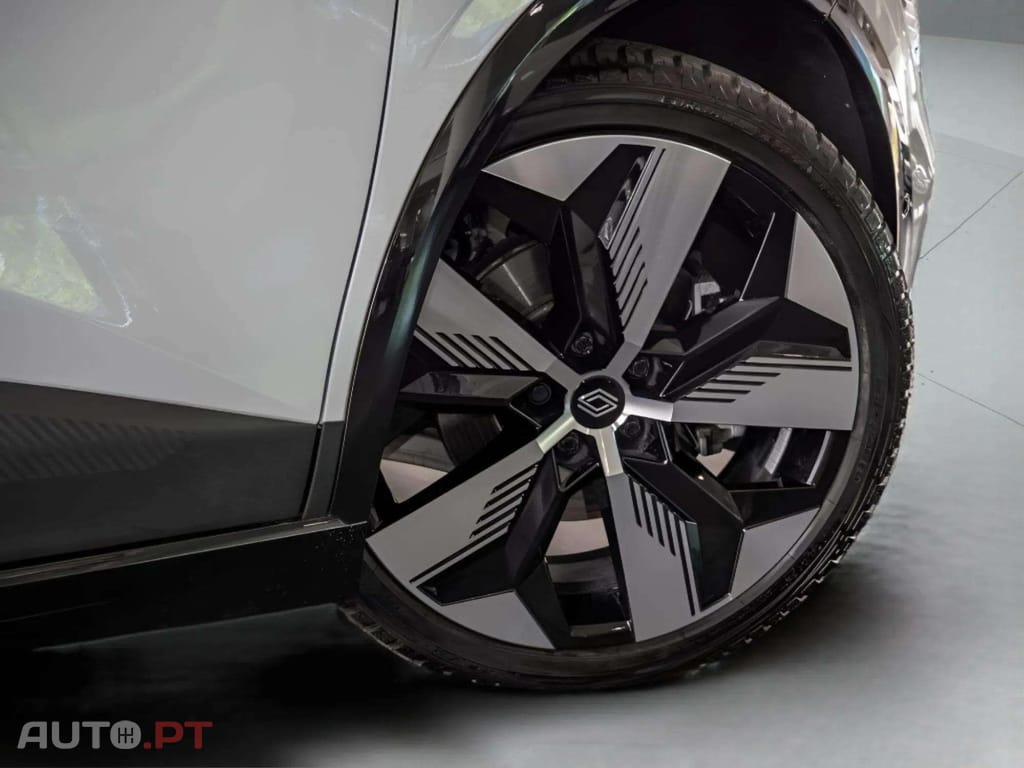 Renault Mégane I.V.A DEDUTÍVEL E-Tech EV60