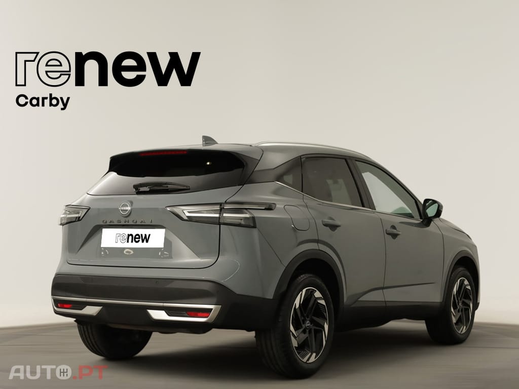 Nissan Qashqai Qashqai 1.3 DIG-T N-Connecta LED Xtronic