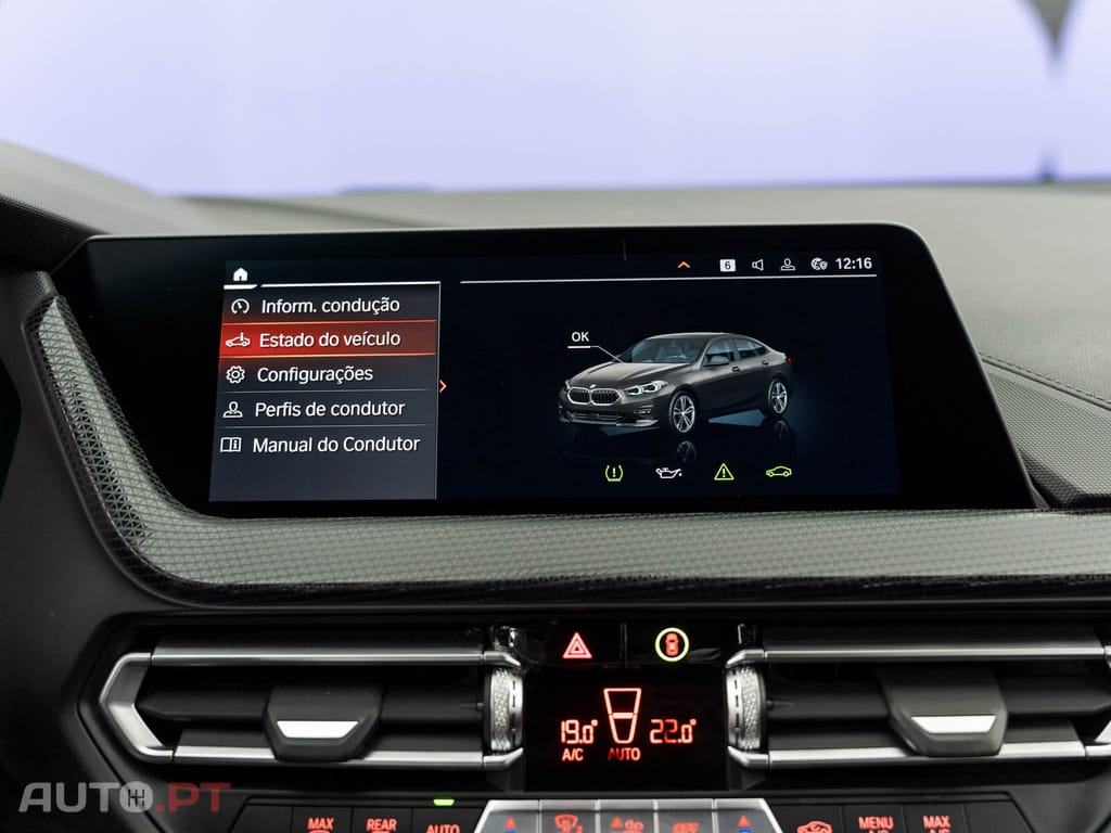 BMW 218 i Advantage