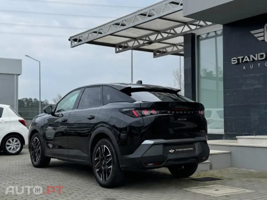 Peugeot 3008 1.2 Hybrid Allure e-DCS6