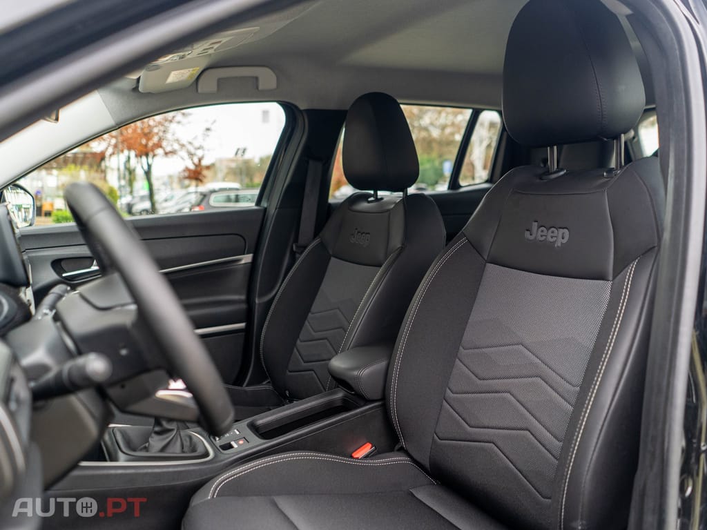 Jeep Avenger 1.2 GSE T3 Altitude