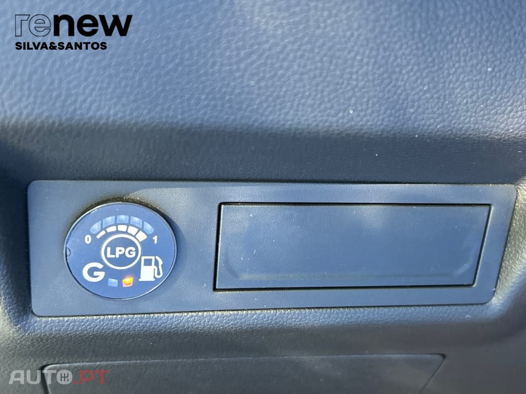 Renault Captur Techno TCe 100 Bi-Fuel