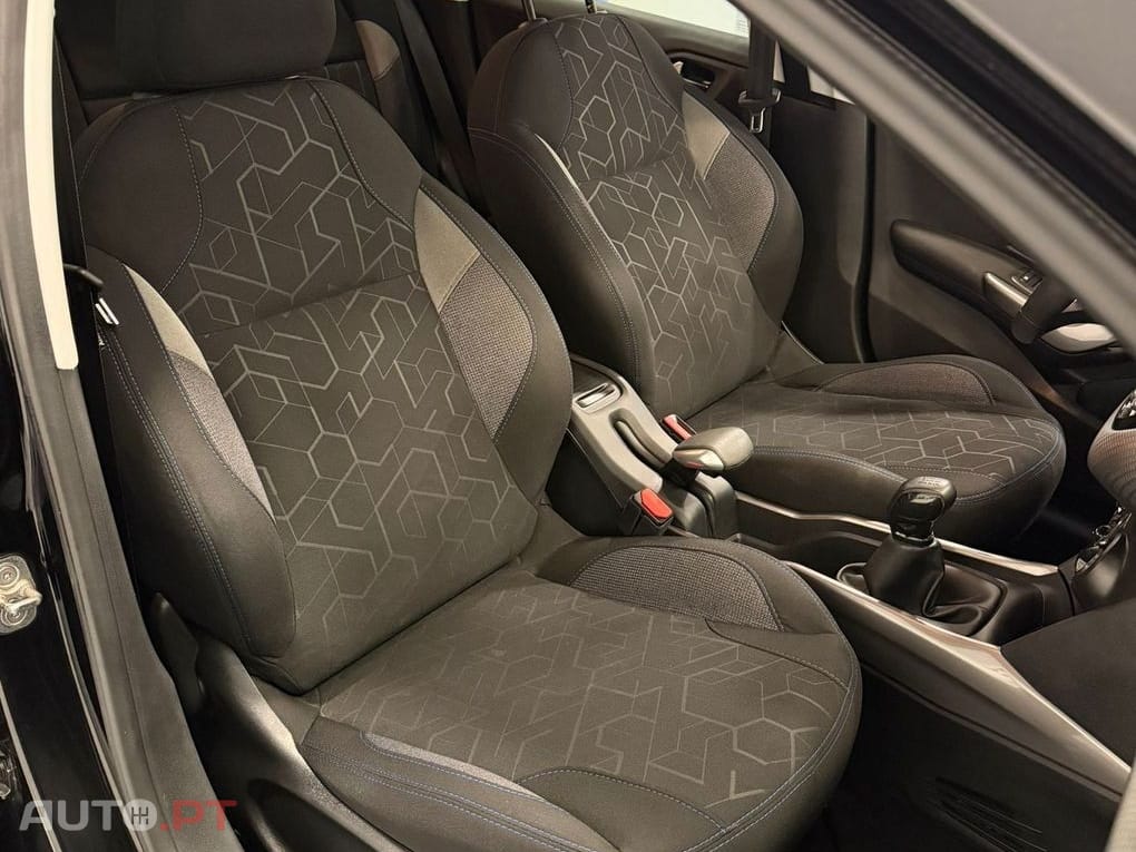 Peugeot 2008 1.2 PureTech Style