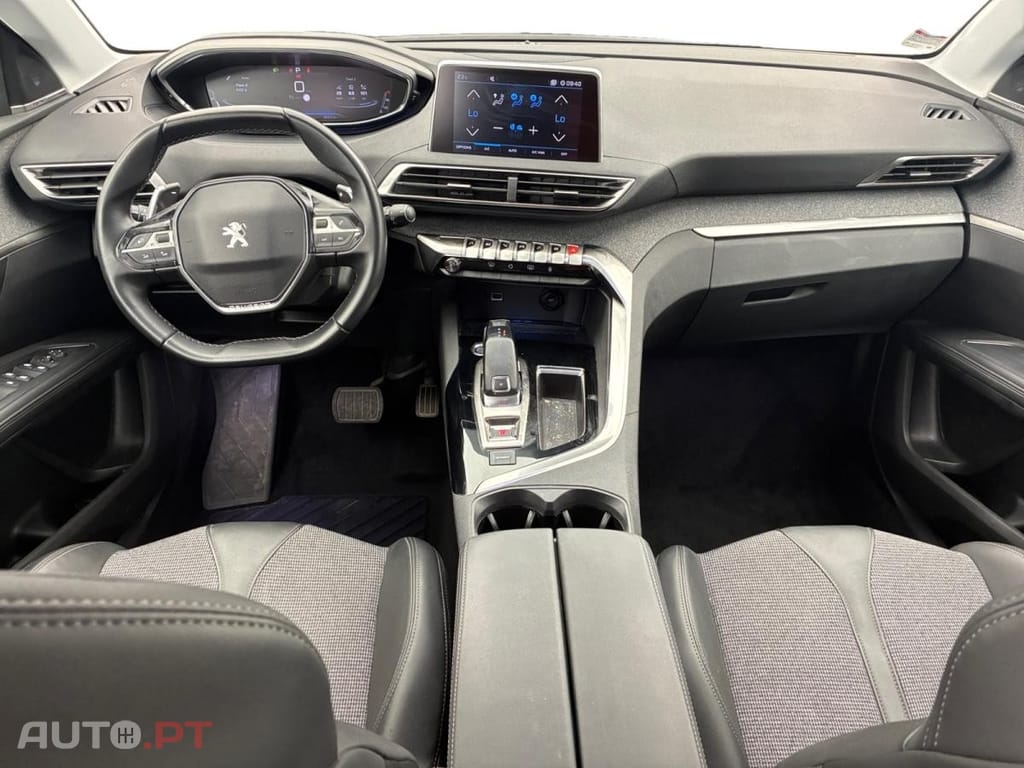 Peugeot 5008 1.5 BlueHDi Allure Pack EAT8