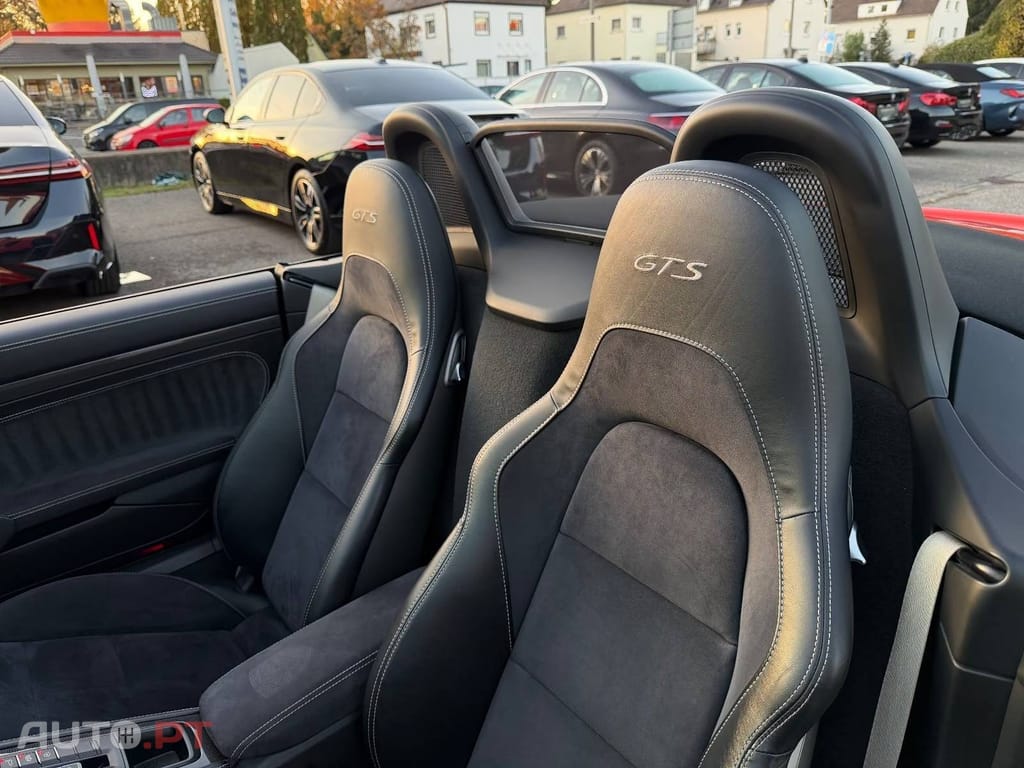 Porsche 718 2.5 GTS