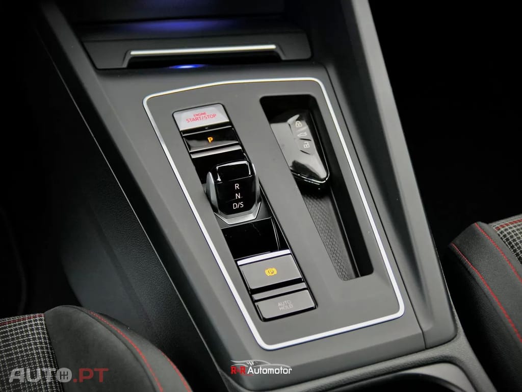 Volkswagen Golf 2.0 TSI GTI DSG Performance