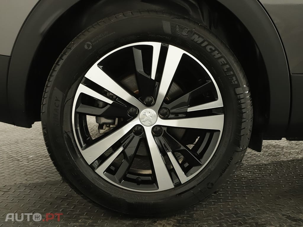 Peugeot 3008 3008 1.2 PureTech GT EAT8