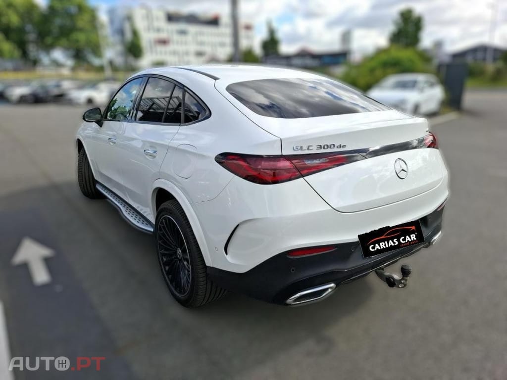 Mercedes-Benz GLC 300 de 4MATIC Coupé AMG Line