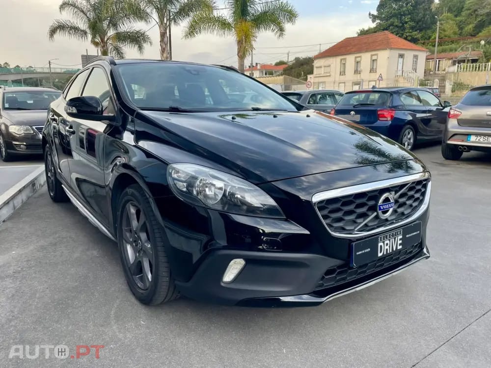 Volvo V40 Cross Country 2.0 D2 Momentum