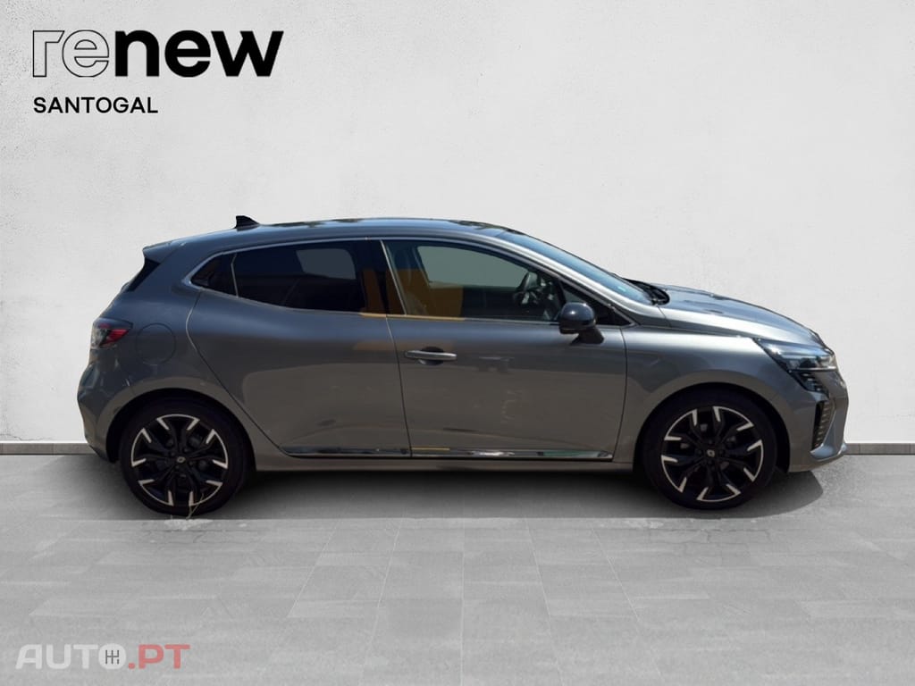 Renault Clio 1.0 Techno Bi-Fuel