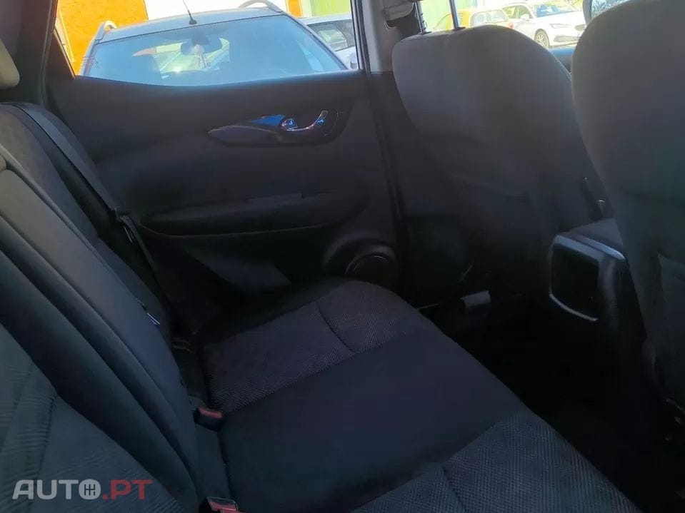 Nissan Qashqai 1.5 dCi Tekna J19