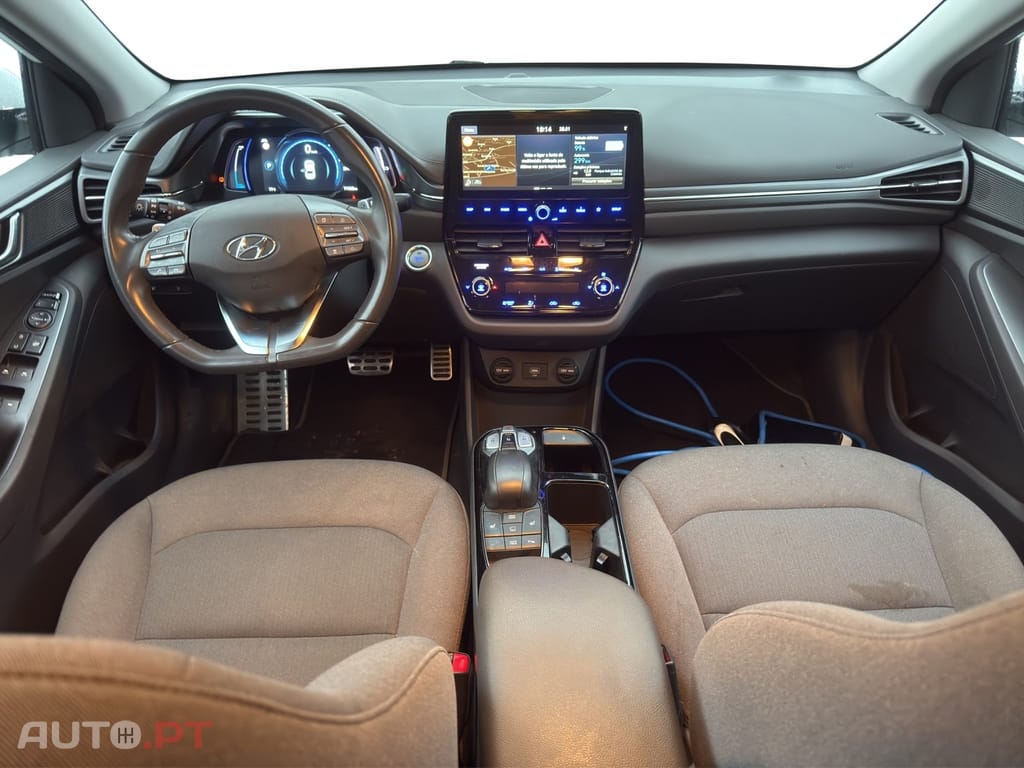 Hyundai Ioniq Business