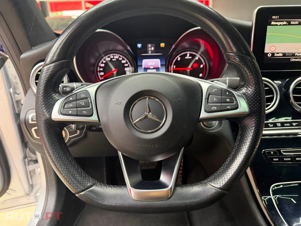 Mercedes-Benz C 220 d AMG Line 9G- Tronic