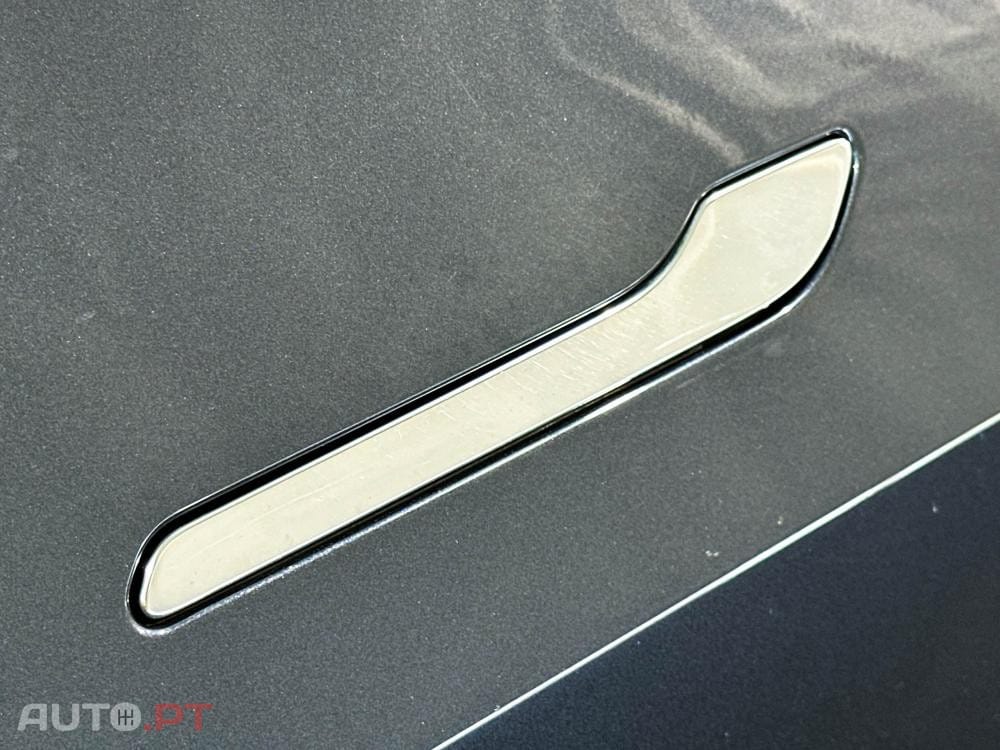 Tesla Model 3 Performance AWD