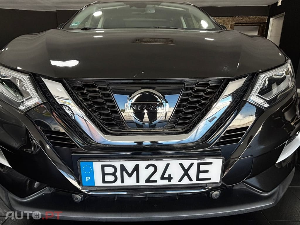 Nissan Qashqai 1.2 DIG-T N-Connecta 18 Xtronic