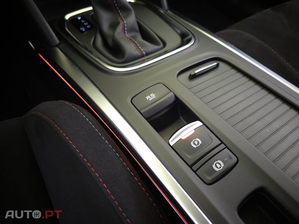 Renault Mégane TCe 300 GPF EDC R.S. TROPHY