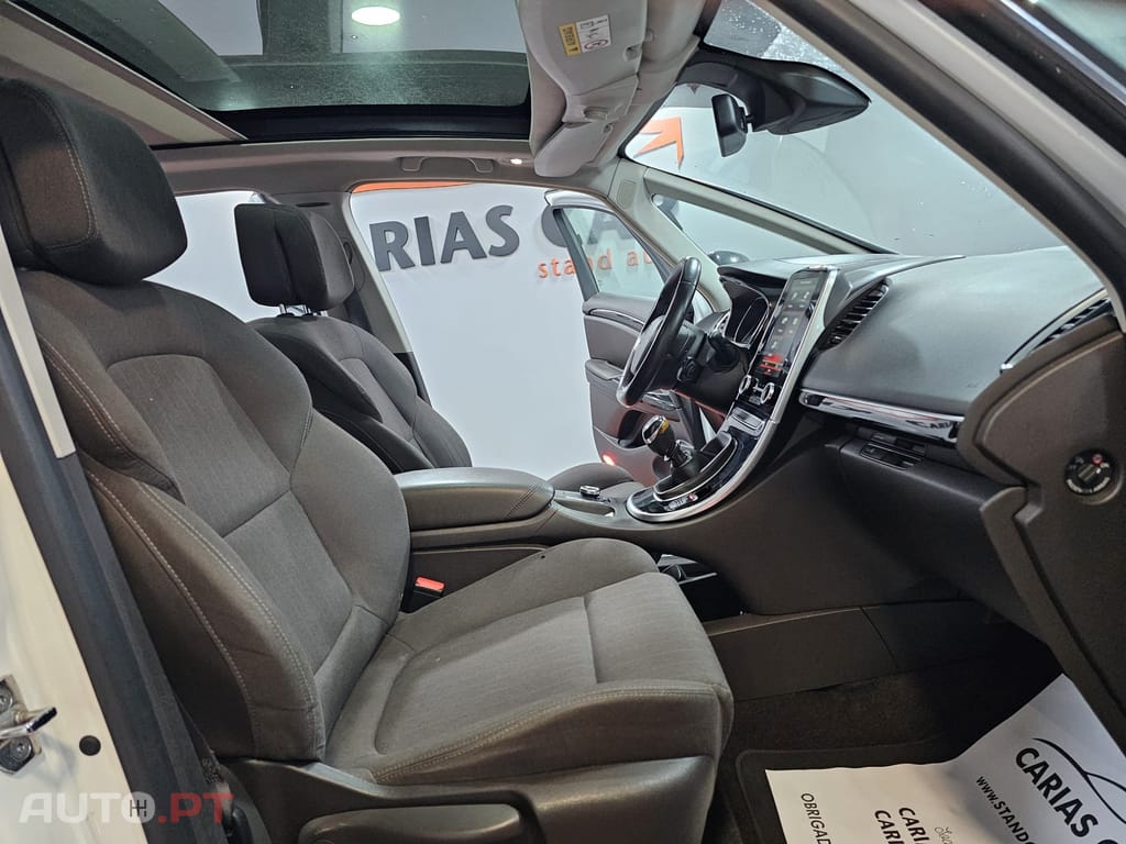 Renault Espace 1.6 dCi Zen