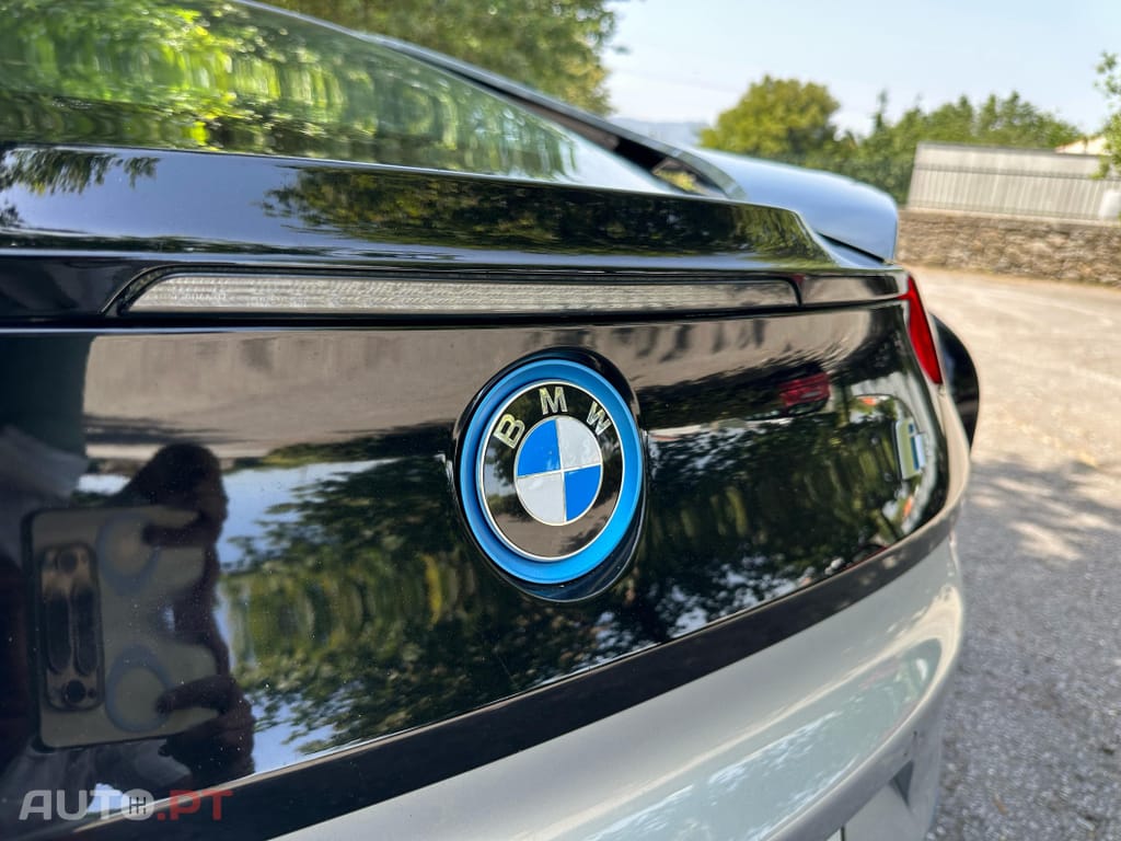 BMW i8 Standard 362cv
