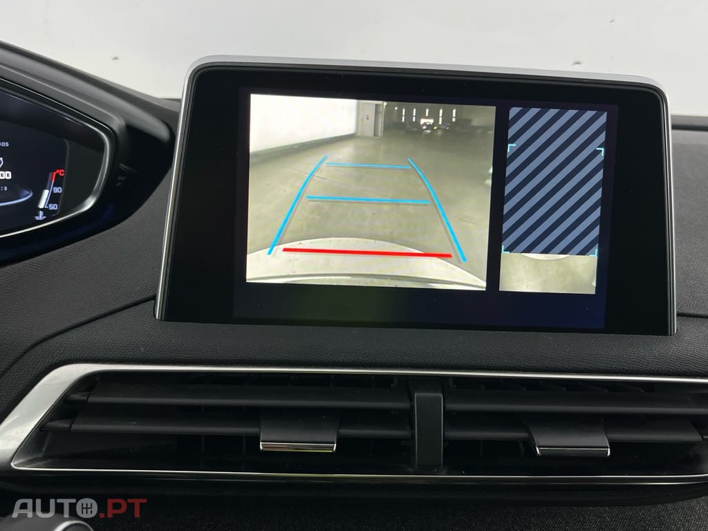 Peugeot 5008 1.2 PureTech Allure EAT8