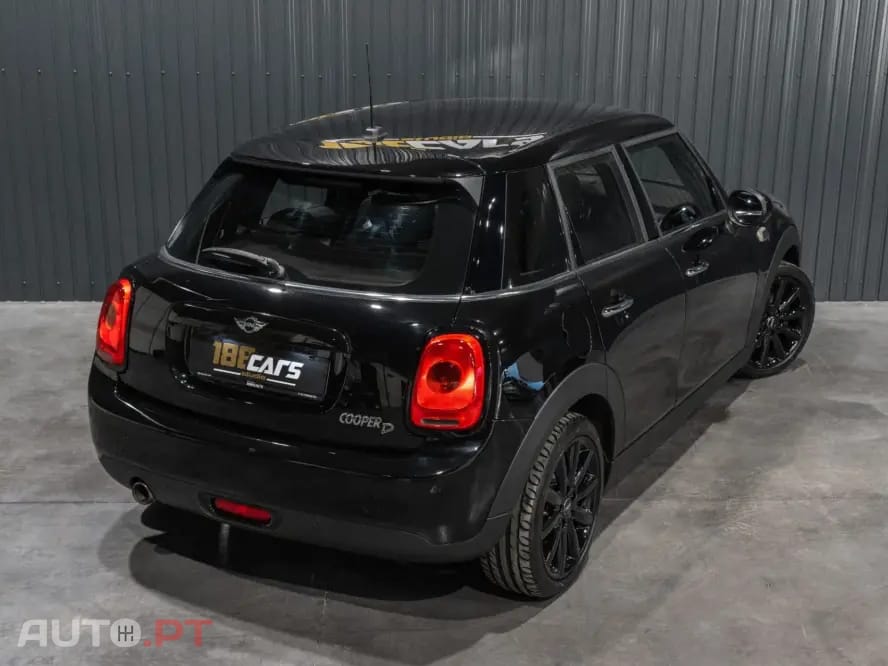 MINI Cooper Cooper D