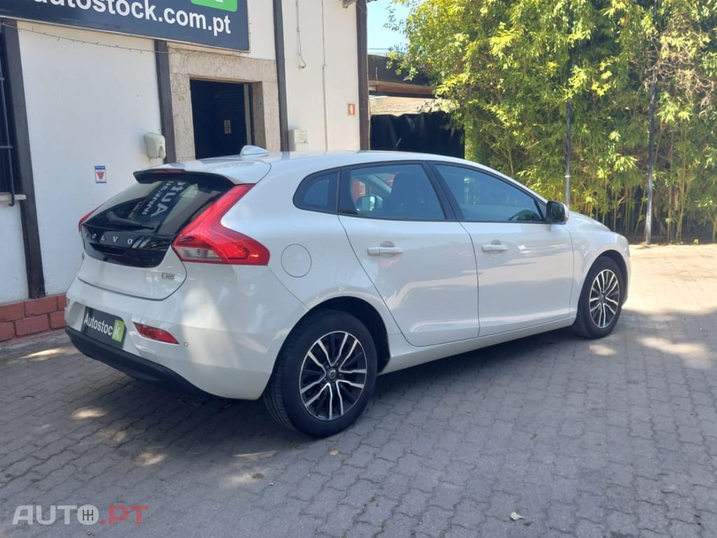 Volvo V40 2.0 D2 Summum