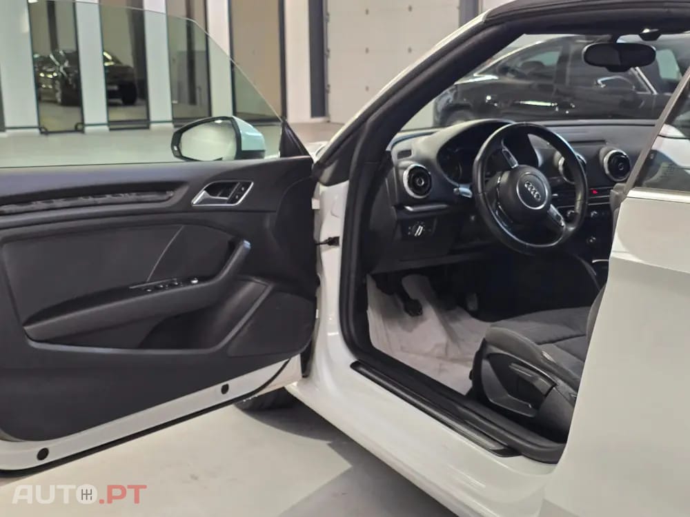 Audi A3 Cabrio 1.4 TFSi Attraction