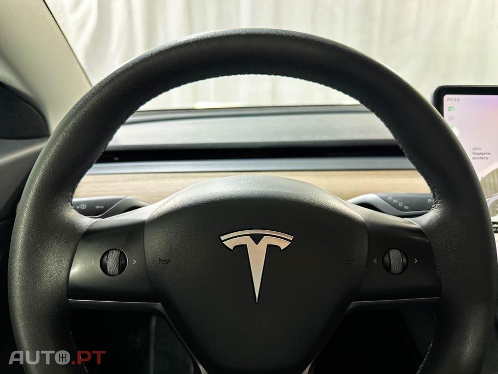 Tesla Model 3 Long Range AWD Dual Motor