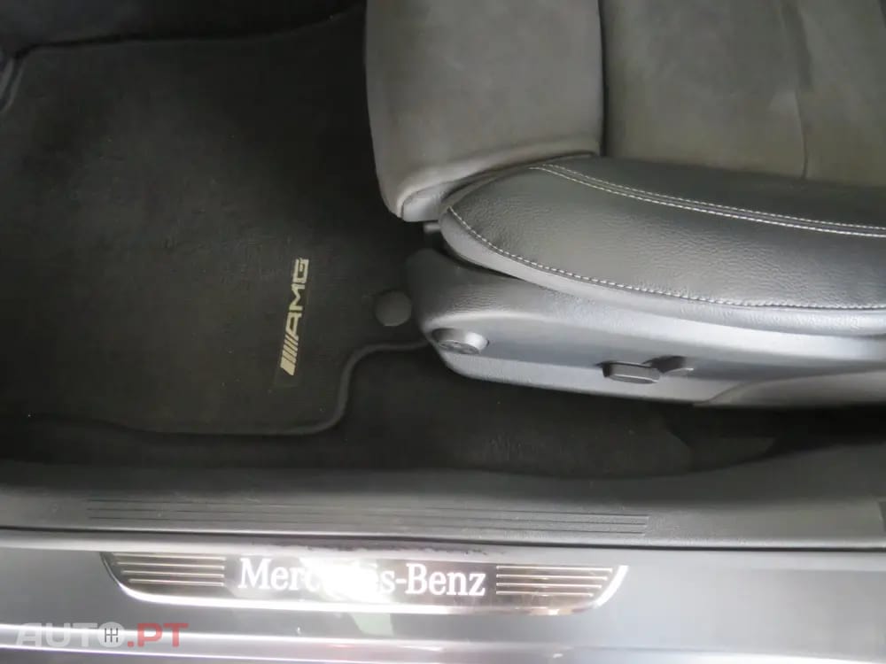 Mercedes-Benz E 300 de AMG Line