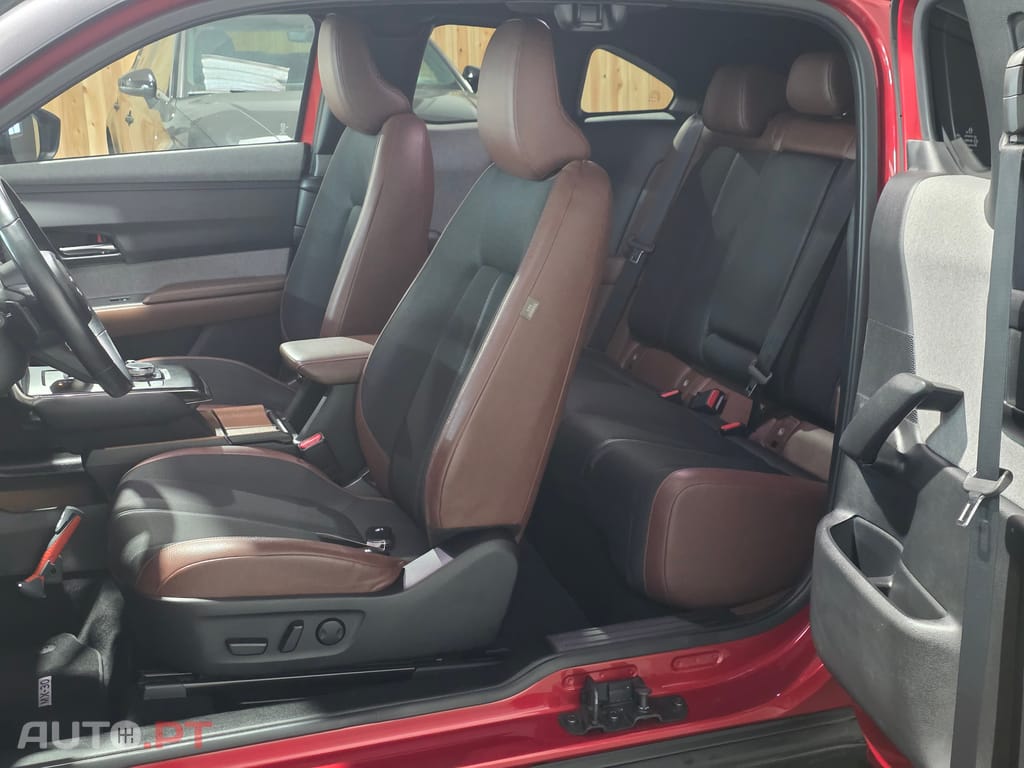 Mazda MX-30 e-SKYACTIV