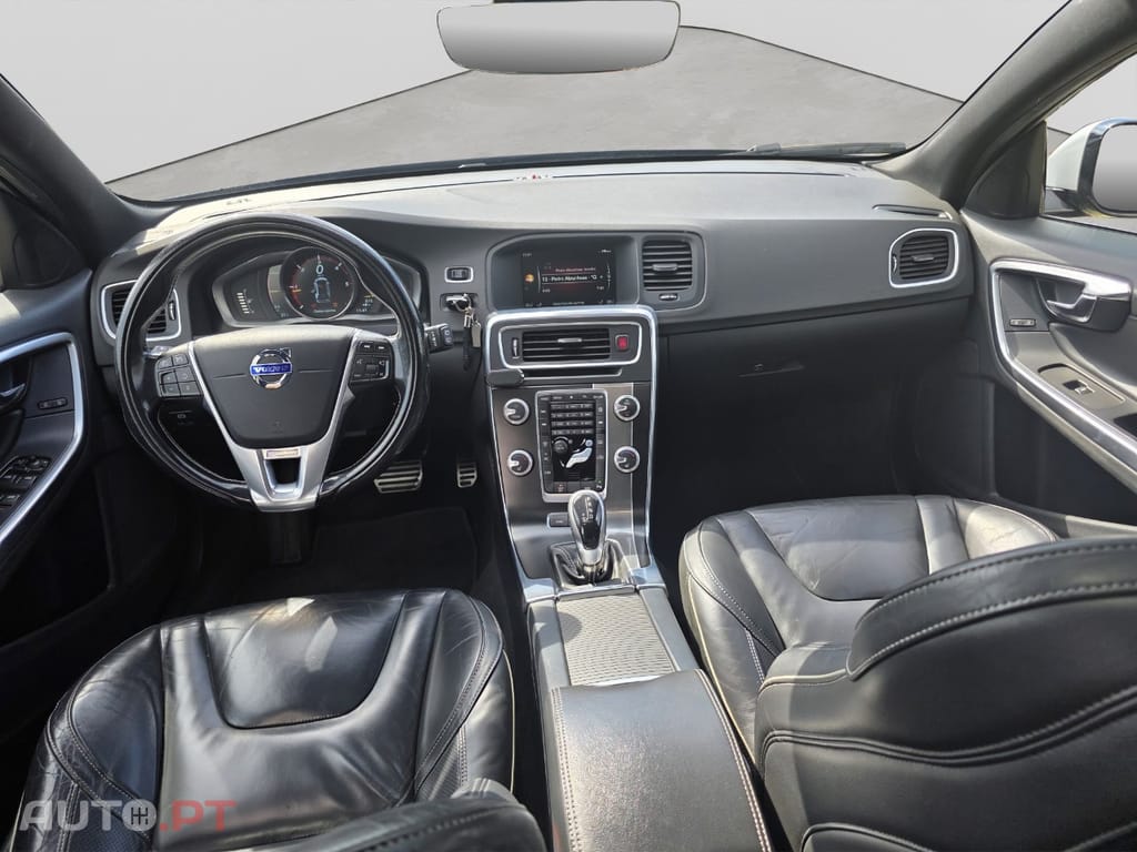 Volvo V60 D6 Twin Engine Geartronic RDesign