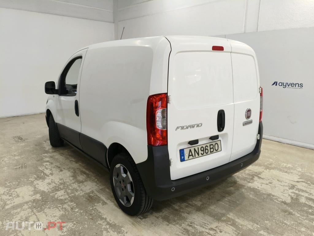 Fiat Fiorino (225) 1.3 M-jet Adventure
