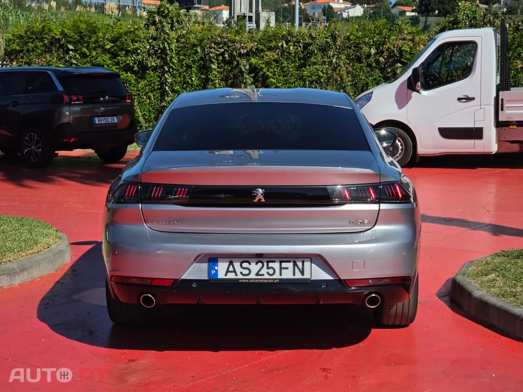 Peugeot 508 1.6 Hybrid Allure Pack e-EAT8