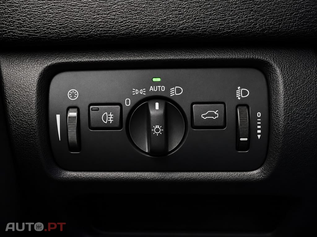 Volvo V40 1.6 D2 Momentum