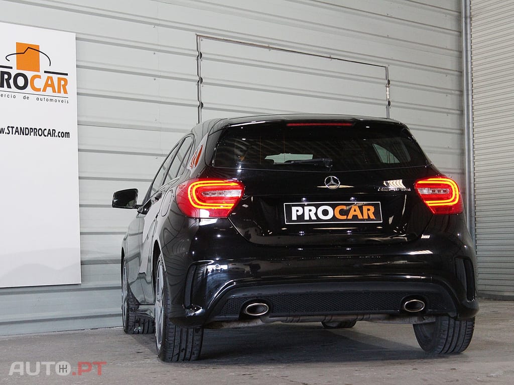 Mercedes-Benz A 180 d AMG Line