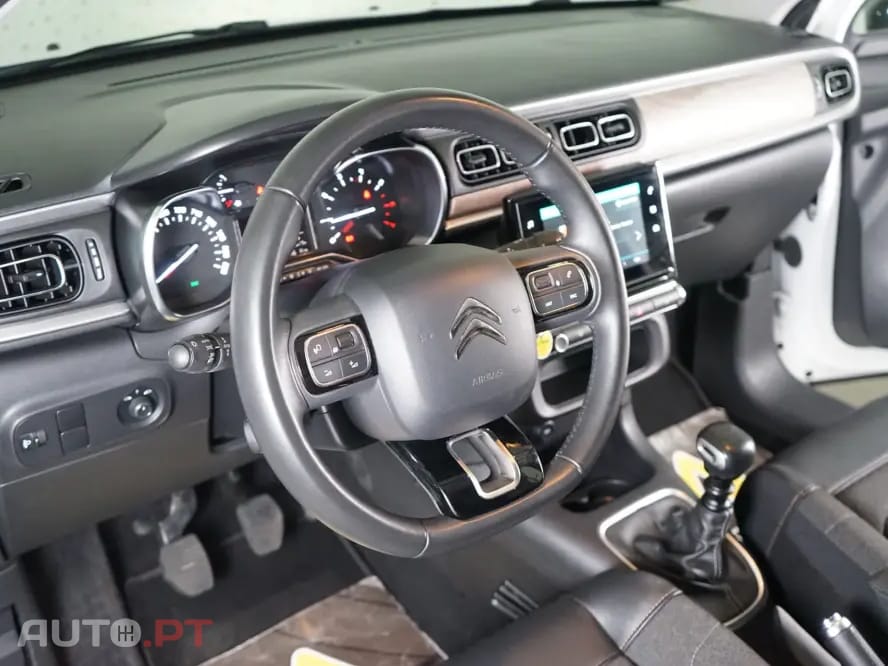 Citroen C3 1.2 PureTech Shine