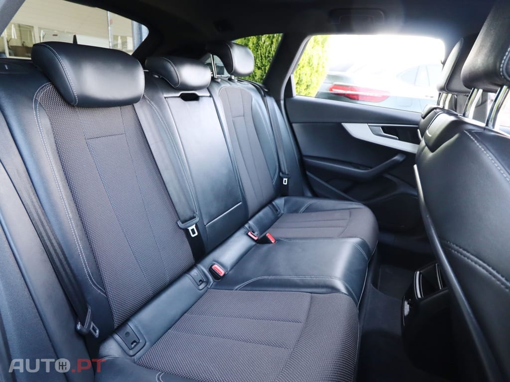 Audi A4 Avant 2.0 TDI S-line S tronic